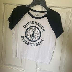 Hollister semi-crop top